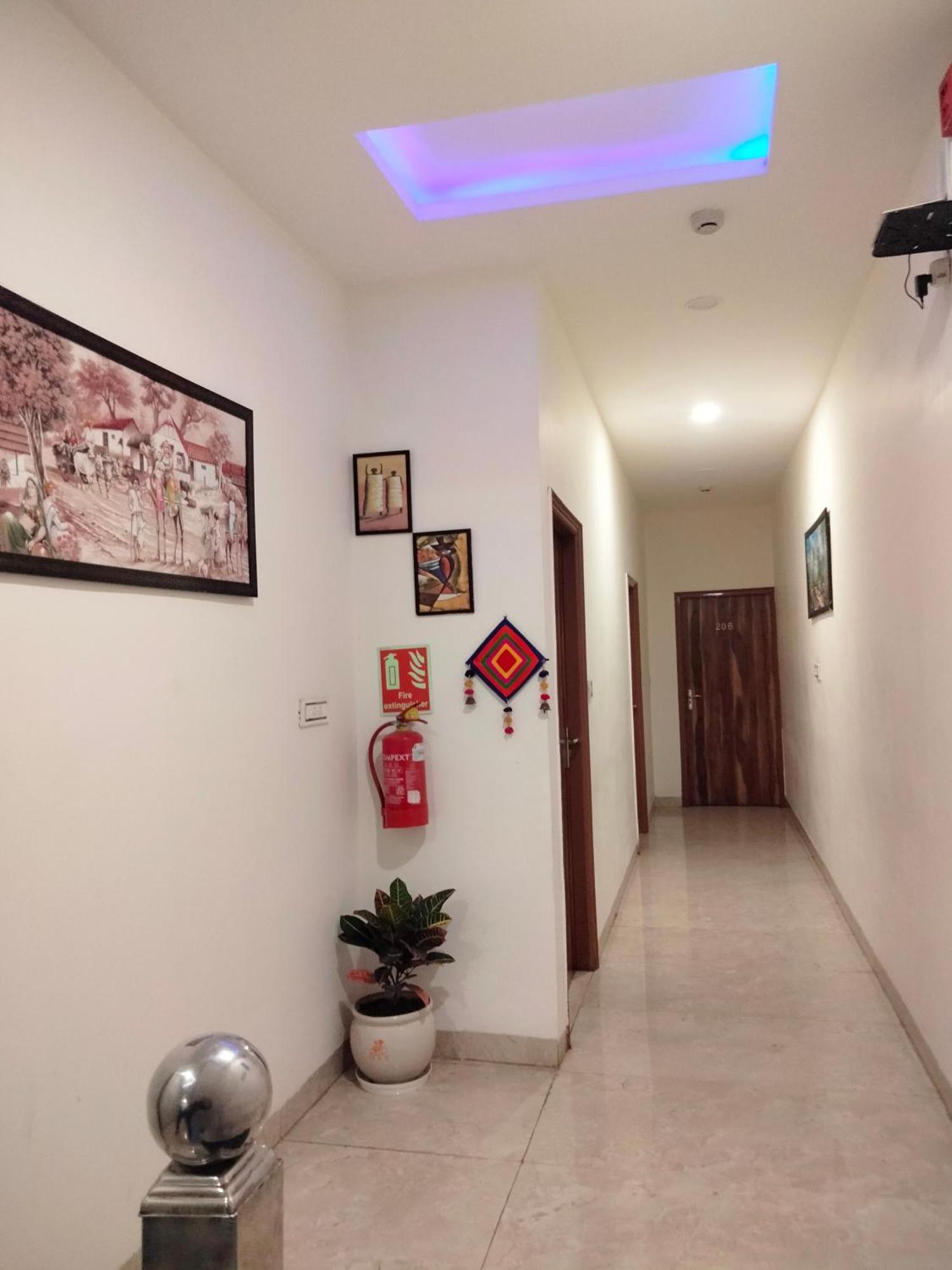 Hotel D Plaza Zirakpur Dış mekan fotoğraf