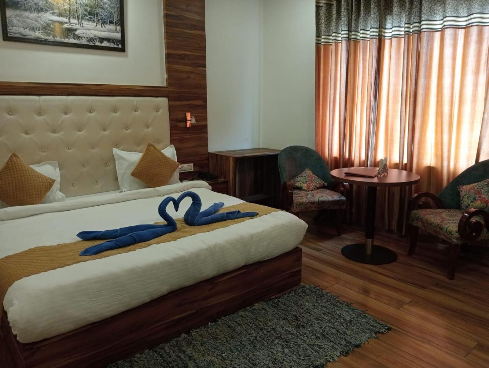 Hotel D Plaza Zirakpur Dış mekan fotoğraf