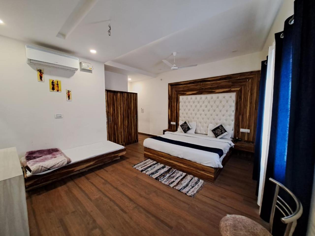 Hotel D Plaza Zirakpur Dış mekan fotoğraf