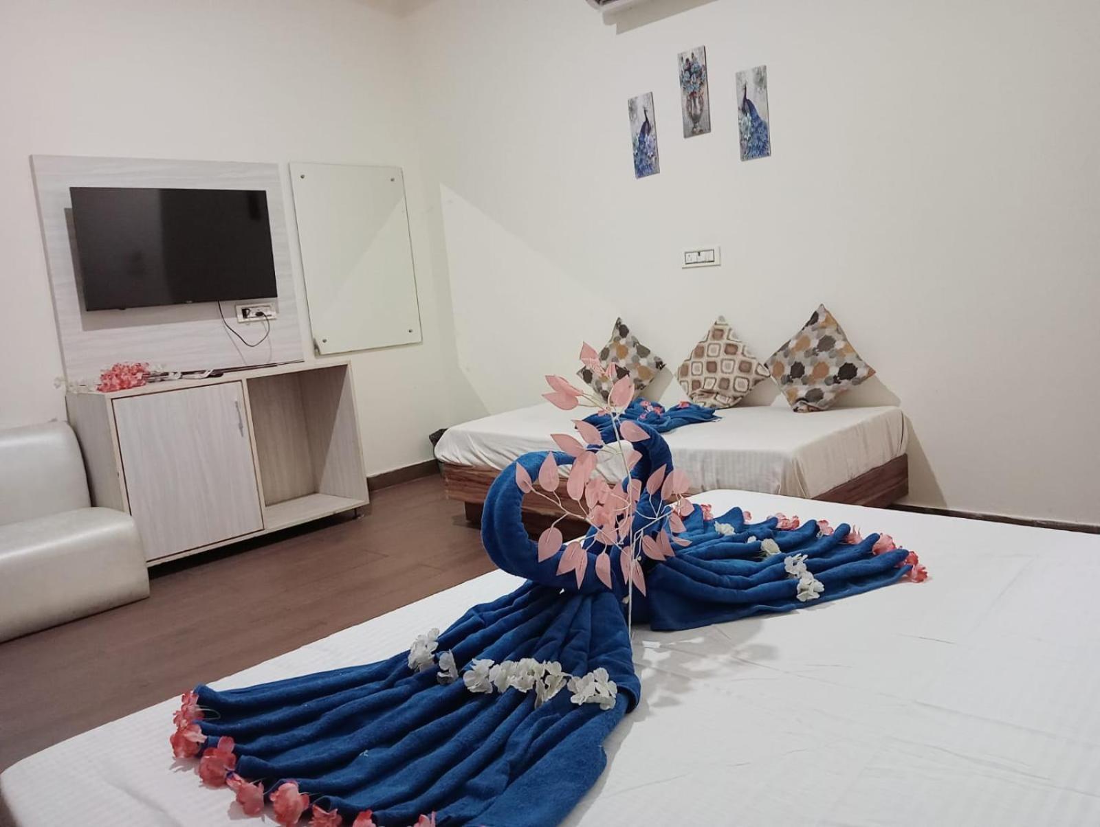 Hotel D Plaza Zirakpur Dış mekan fotoğraf