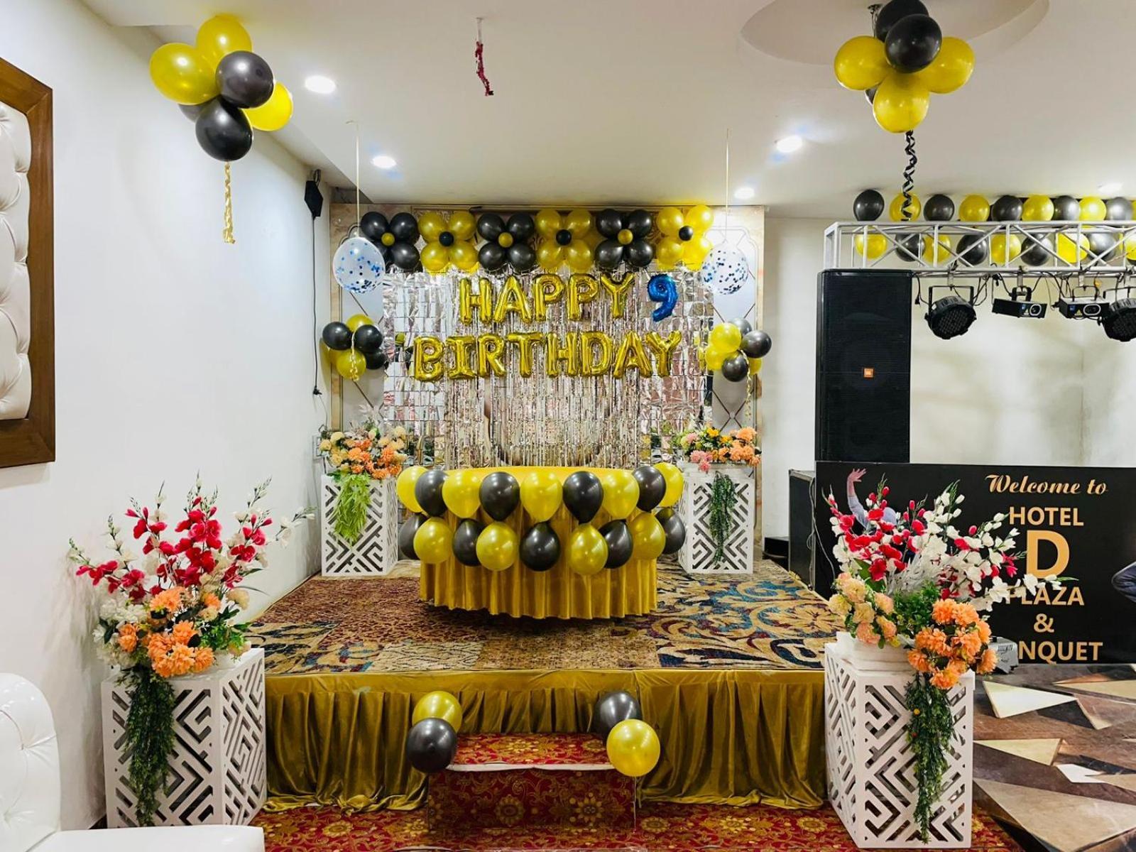 Hotel D Plaza Zirakpur Dış mekan fotoğraf