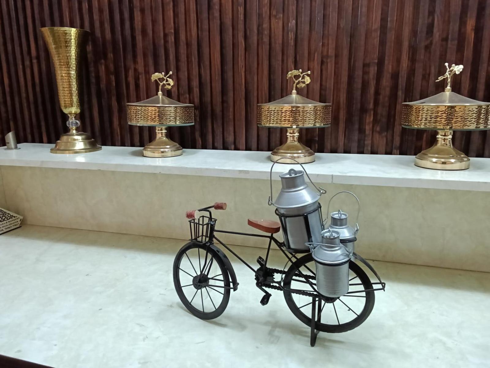 Hotel D Plaza Zirakpur Dış mekan fotoğraf