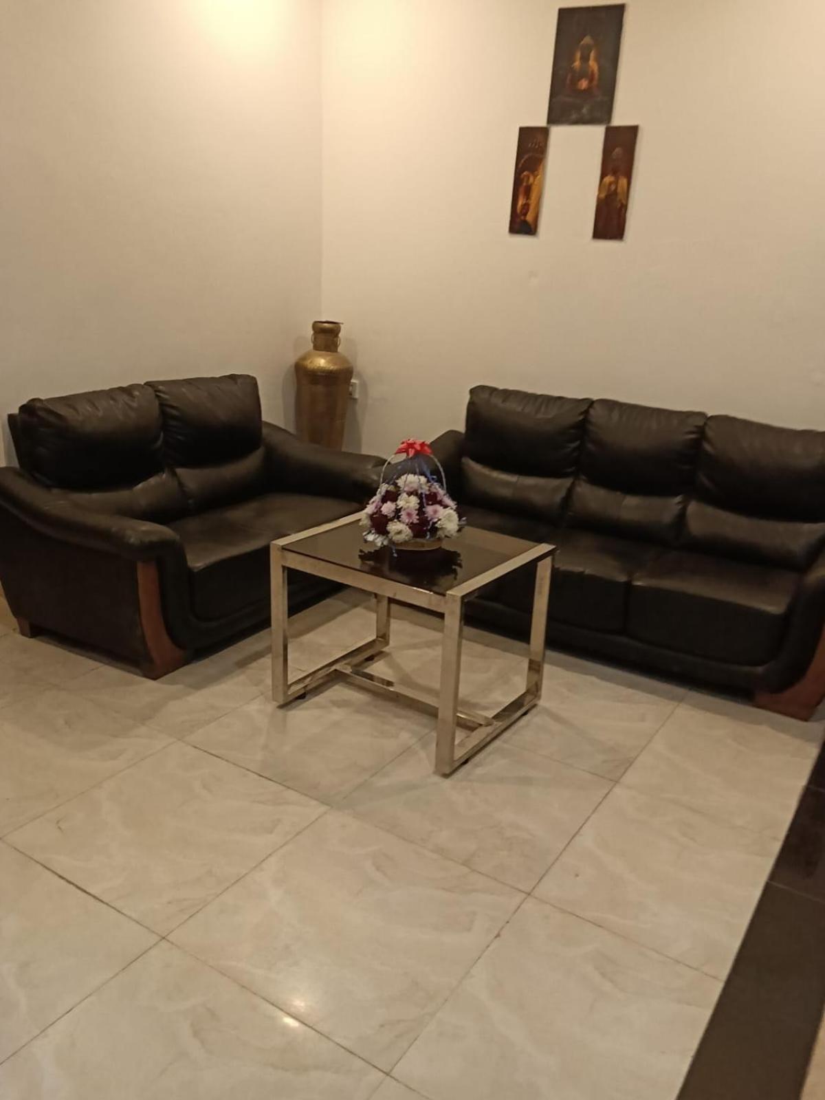 Hotel D Plaza Zirakpur Dış mekan fotoğraf